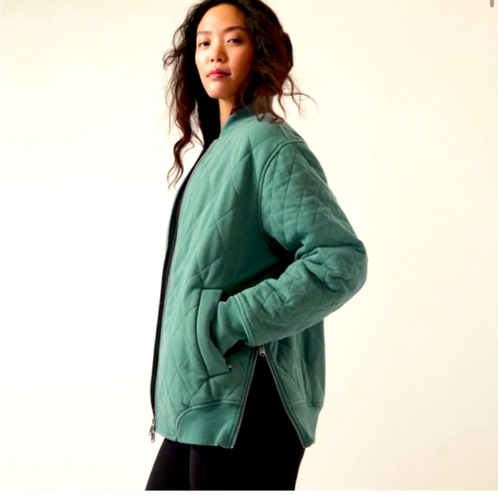 NWT Athleta Retroplush Bomber Jacket Size: Medium
